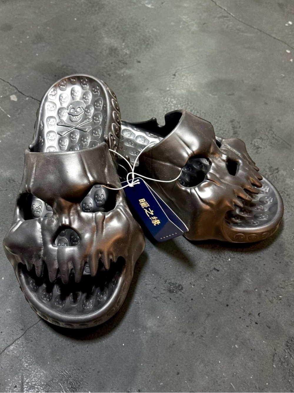 3D Black Skull Slide Sandals for Men Gothic Molded EVA Comfort Size 12 NWT